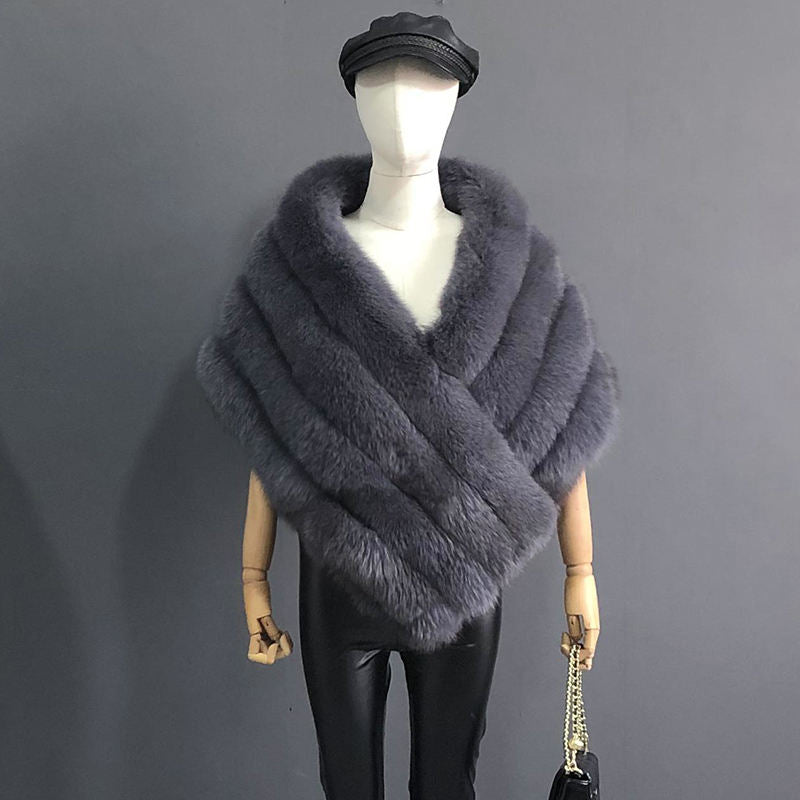 CLARA - Fur cape